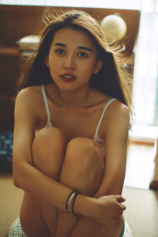 电车魔女在线观看